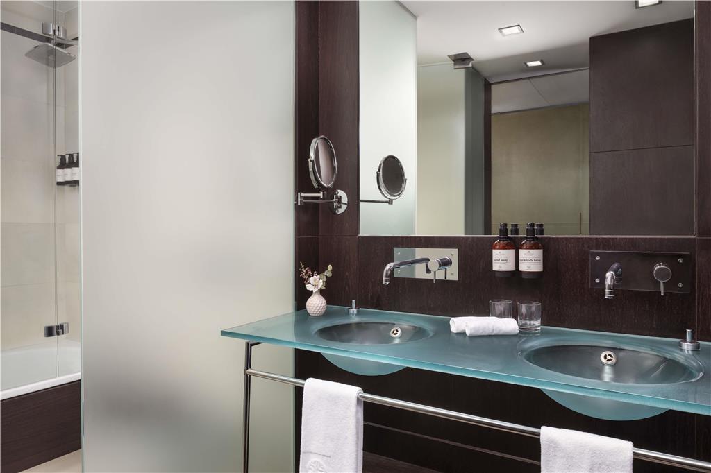 Nh Collection Hotel